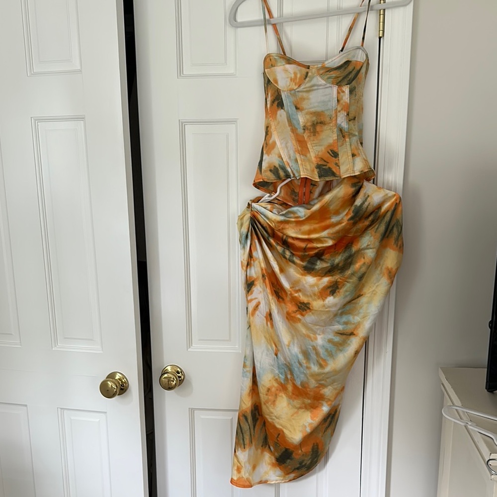 Pretty Little Thing Tie-Dye Set